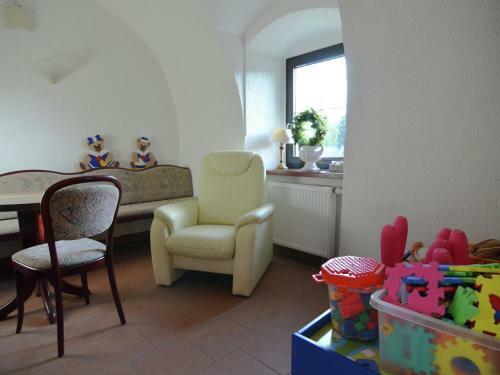 Spacious Holiday Home In Deutschneudorf In The Ore Mountains