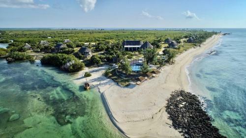 Coral Lodge 15.41