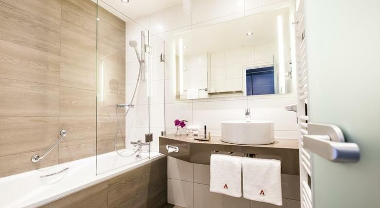 Wyndham Apollo Hotel Amsterdam
