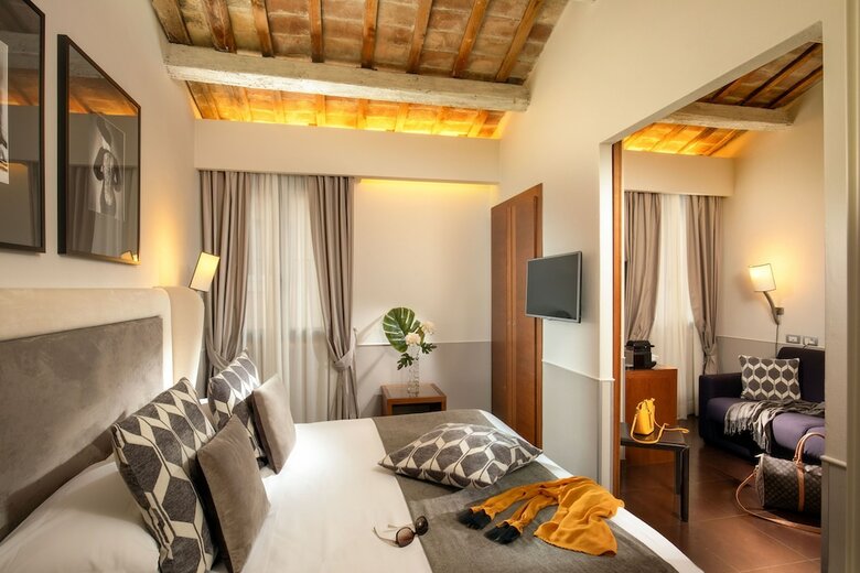 Hotel Condotti