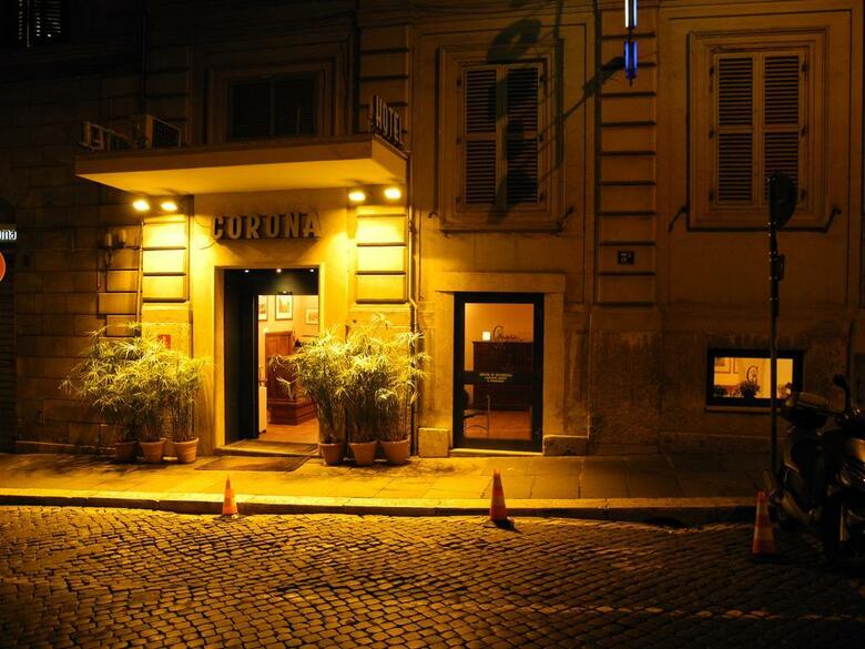 Hotel Corona