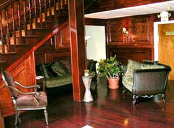 Colts Neck Inn Hotel