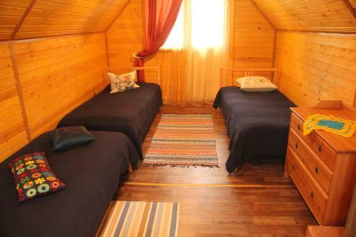 Uksovo Cottages