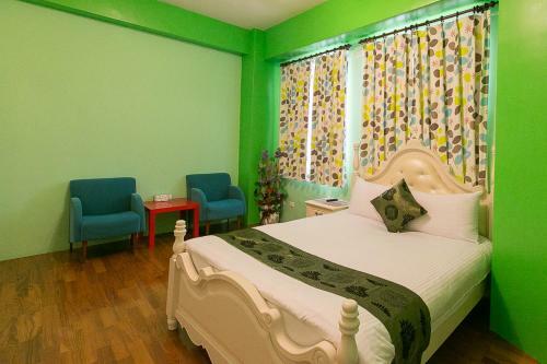 Happiness Hanada B&B