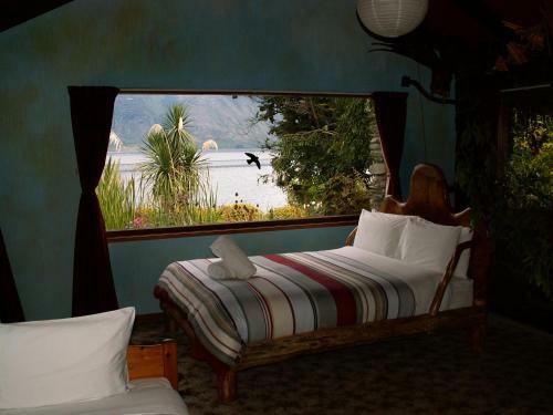 Hostal Little Paradise Lodge