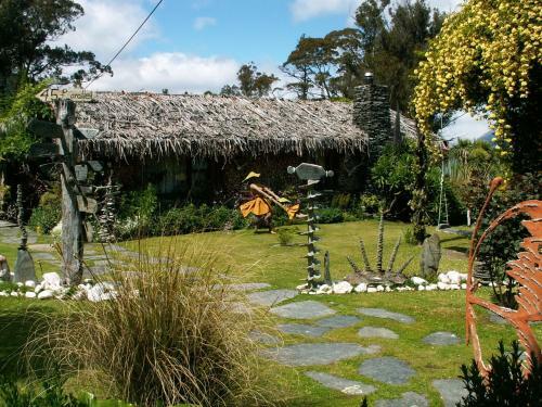 Hostal Little Paradise Lodge