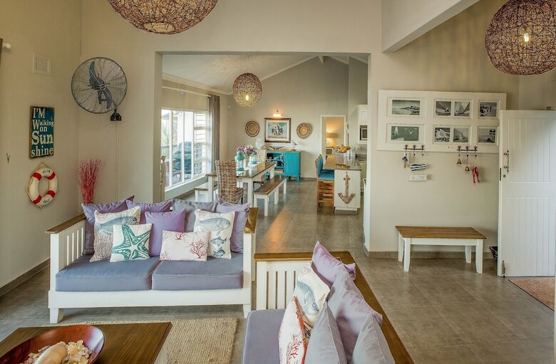 Amanzi Beach House