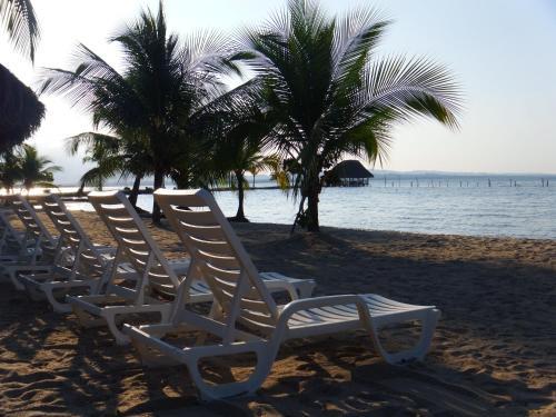 Amatique Bay Hotel