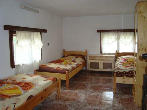 Hostal Kuma Lissa Guest House