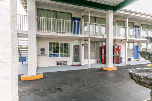 Motel 6 Somerset
