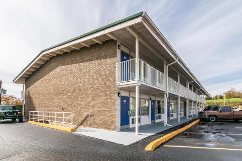 Motel 6 Somerset