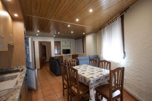 Agroturismo Apartamentos Casa Rural G�dar