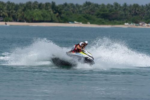 Hotel Amaya Beach Passikudah