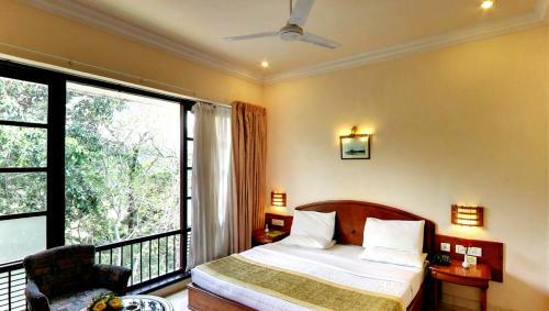 Hotel Aranya Nivas