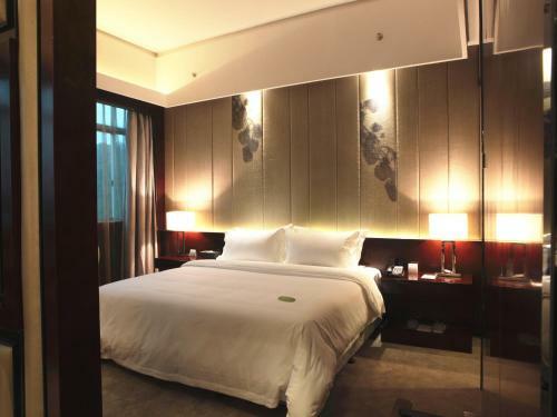 Fortune Century Hotel