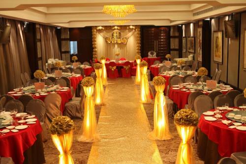 Fortune Century Hotel