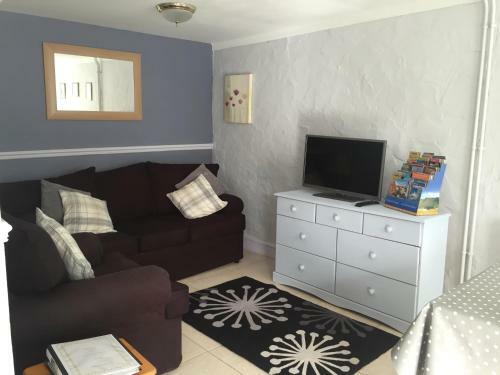 Cwmcrwth Farm Holiday Cottages