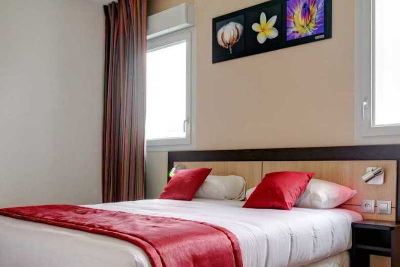 Hotel Akena City De Romilly