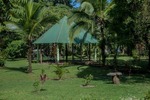 Hotel Caribbean Paradise Eco-lodge