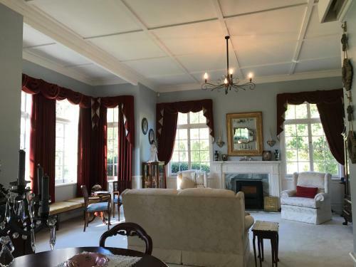 Bed & Breakfast Blairgowrie House