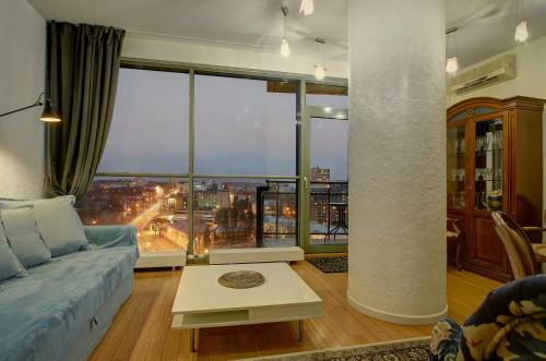 Red & White Helios City Apartment