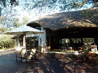 Mvuradona Safari Lodge