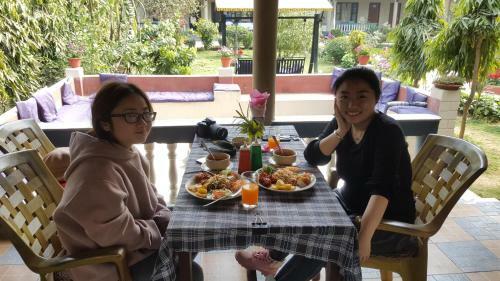 Hotel Chitwan Village Resort