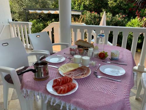 Axenia Hotel