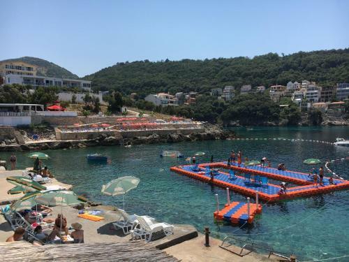 Axenia Hotel