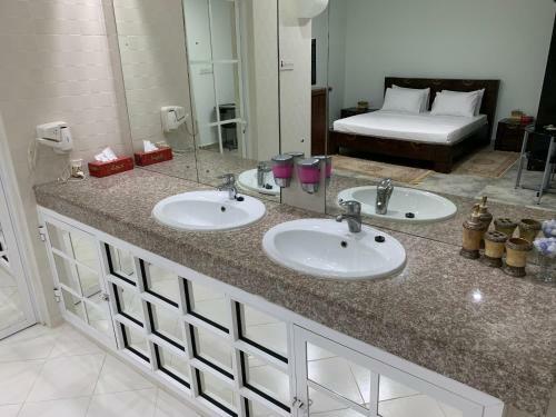 Hostal Oriental Nights Rest House