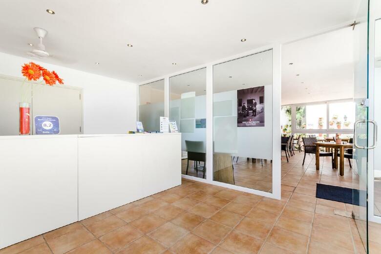 Apartamentos Blancala