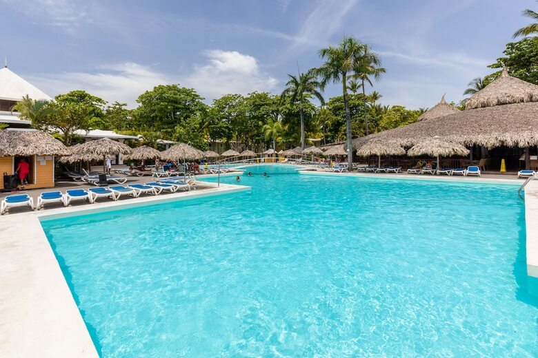 Hotel Playabachata Spa Resort