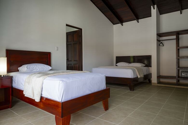 Hotel Fuego Del Sol