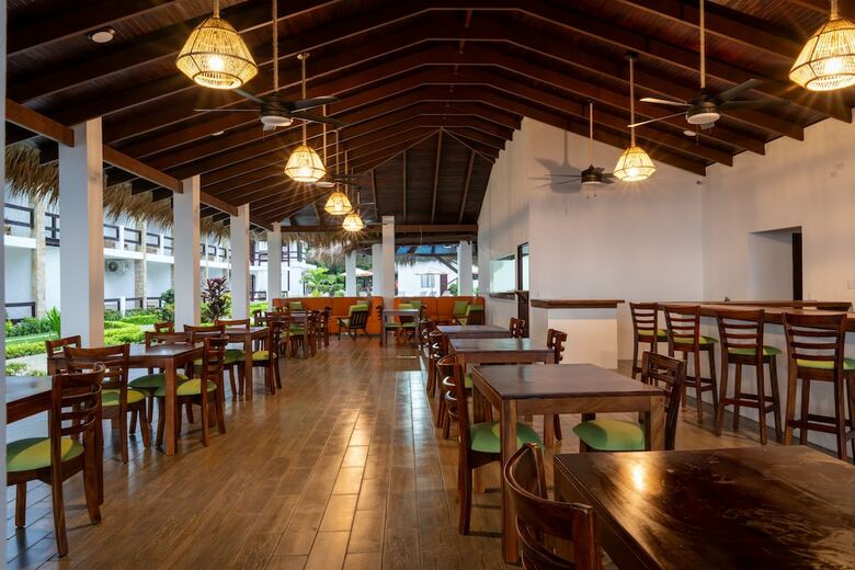 Hotel Fuego Del Sol
