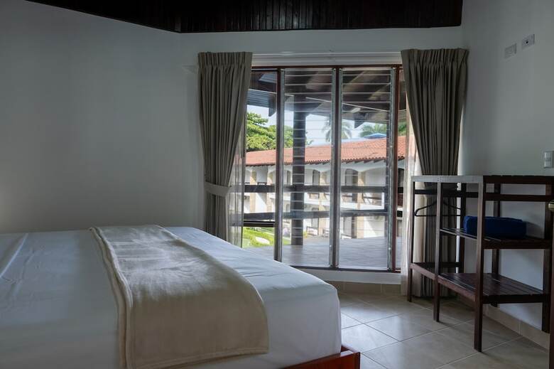 Hotel Fuego Del Sol