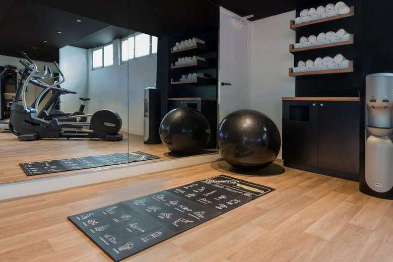 Hotel Kyriad Bercy Village