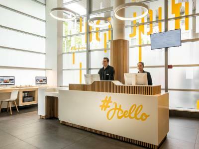 Hotel Kyriad Bercy Village