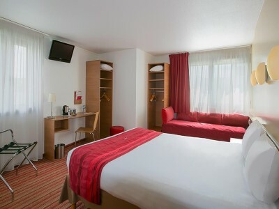 Hotel Kyriad Bercy Village