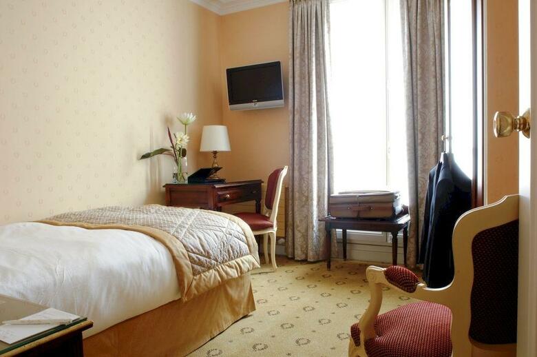 Hotel Mayfair Paris