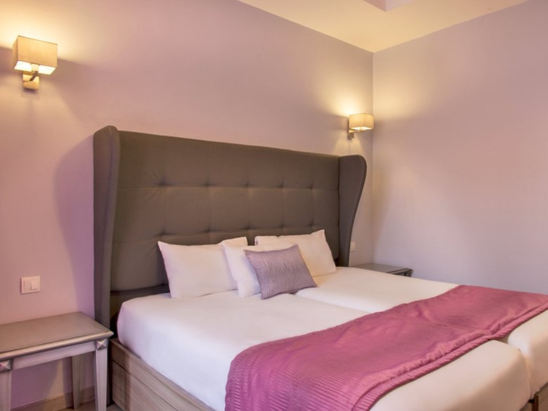 Hotel Mirific