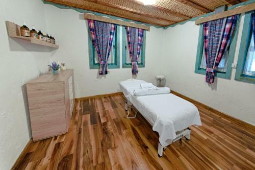 Hostal Etno Village Cardaci