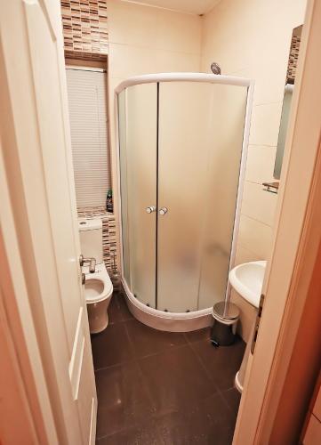 Hostal Amaro Rooms