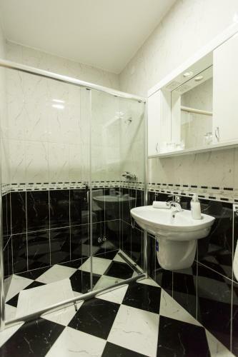 Hostal Amaro Rooms