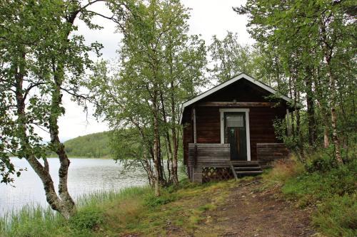 Lodge Kelotin Rantamajat