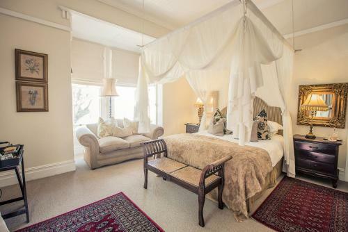 Hostal Goble Palms Guest Lodge & Urban Retreat