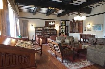 Hotel The Hill Club