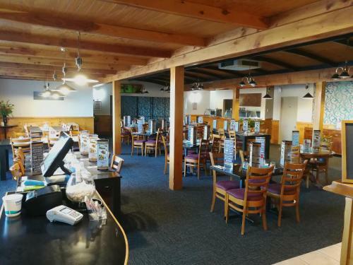 Asure Armada Motor Inn