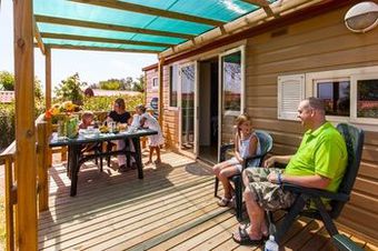 Hostal Camping Village Fabulous