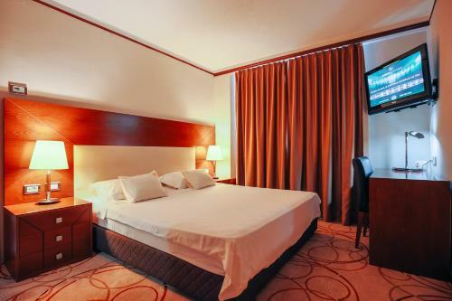 Hotel Garden - Hotel Tuzla