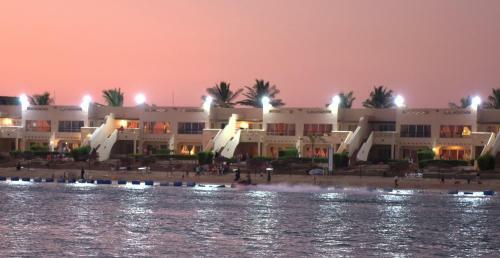 Hostal Lafontaine Lagoon